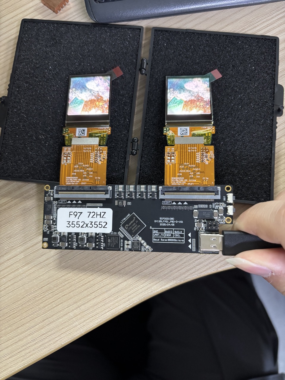 1.3インチマイクロOLEDディスプレイ 3552x3552 - Ar Smart Glasses Display Micro Oled のレビューと価格